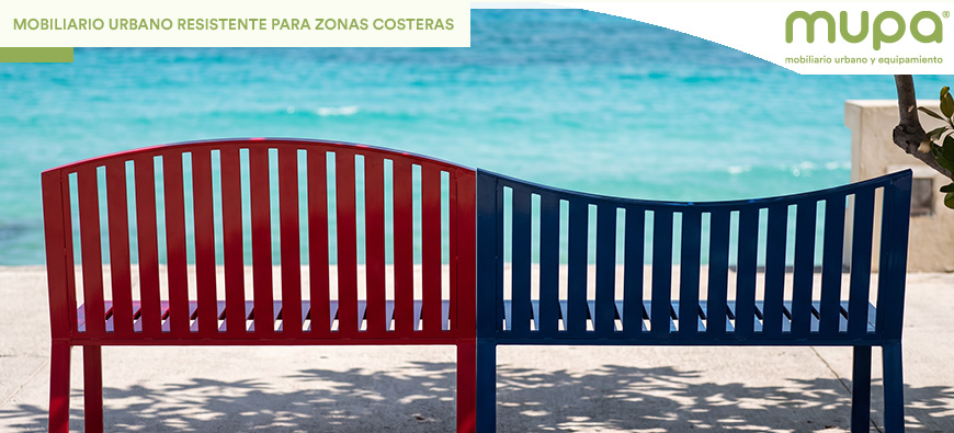 ¿Qué mobiliario urbano conviene instalar en zonas costeras?
